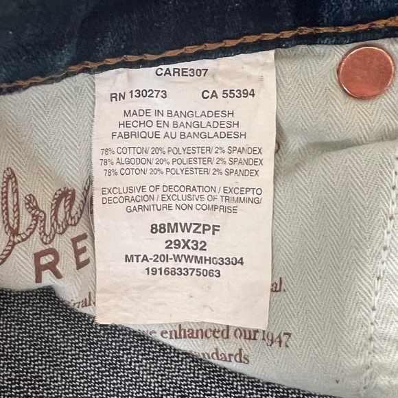 Women’s Wrangler Jeans Never worn! - Picture 4 of 6